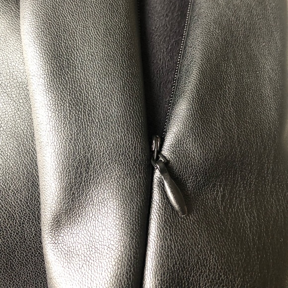 Zara Faux Leather Leggings - Picture 6 of 12